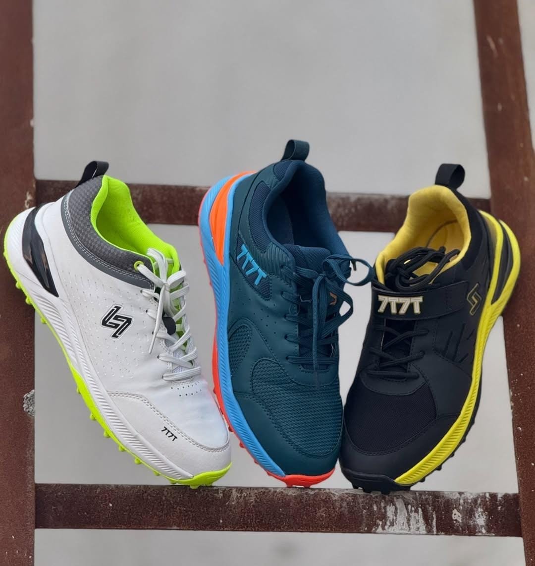7T7T SHOES